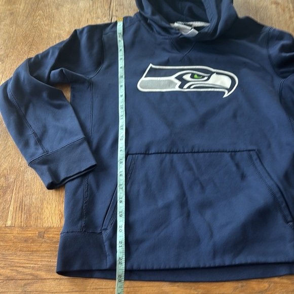 Nike Therma Fit Seattle Seahawks Sideline Hoodie - Picture 7 of 8